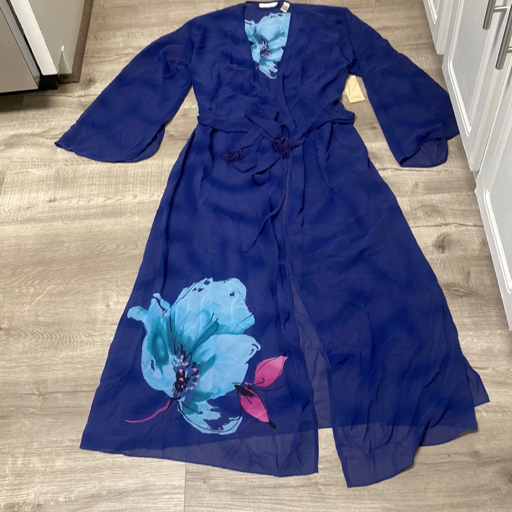 Valerie Stevens Intimates Floral Fantasy Navy Kimono Robe